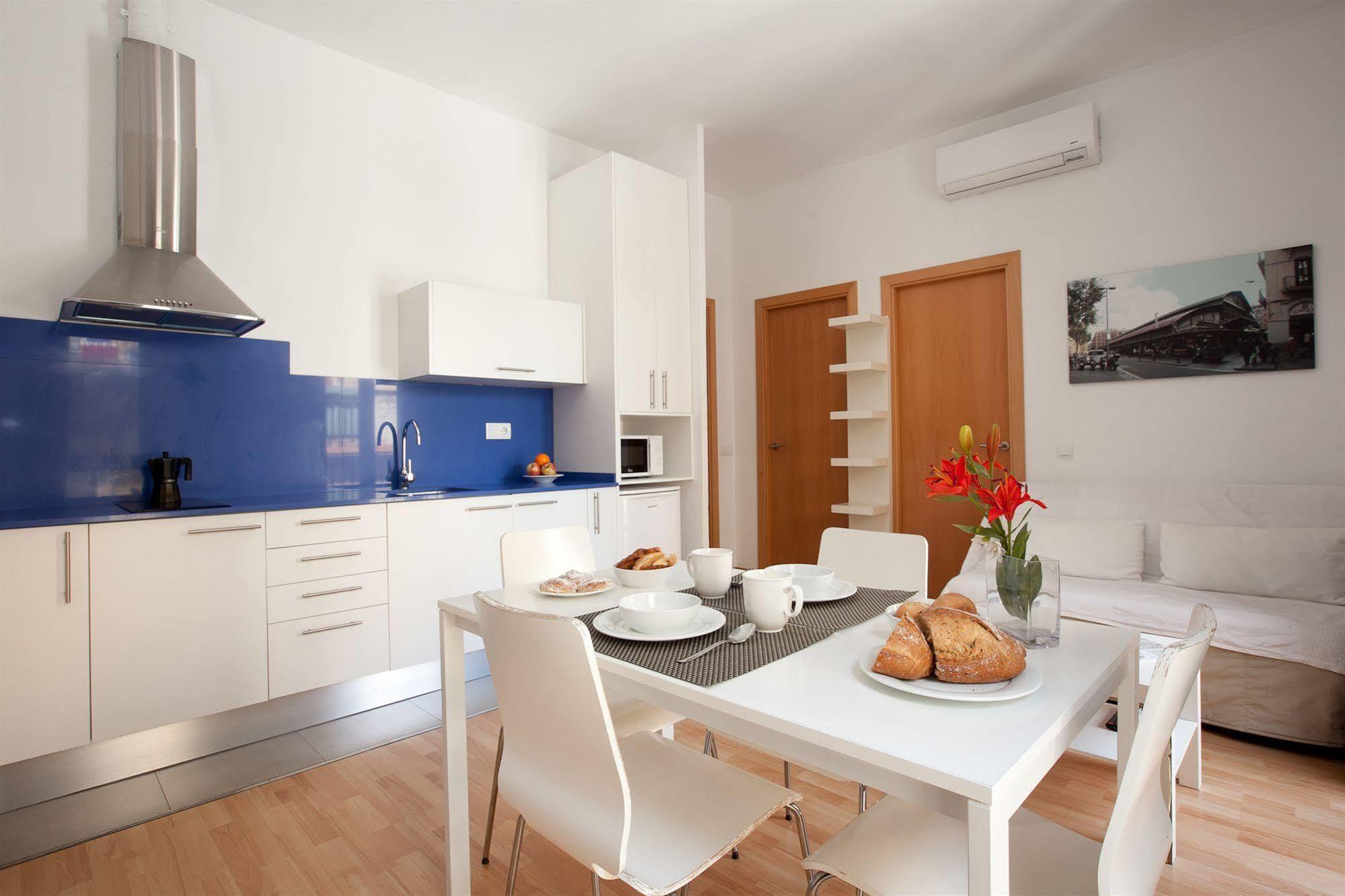 Castro Exclusive Residences Gracia Barcellona Esterno foto