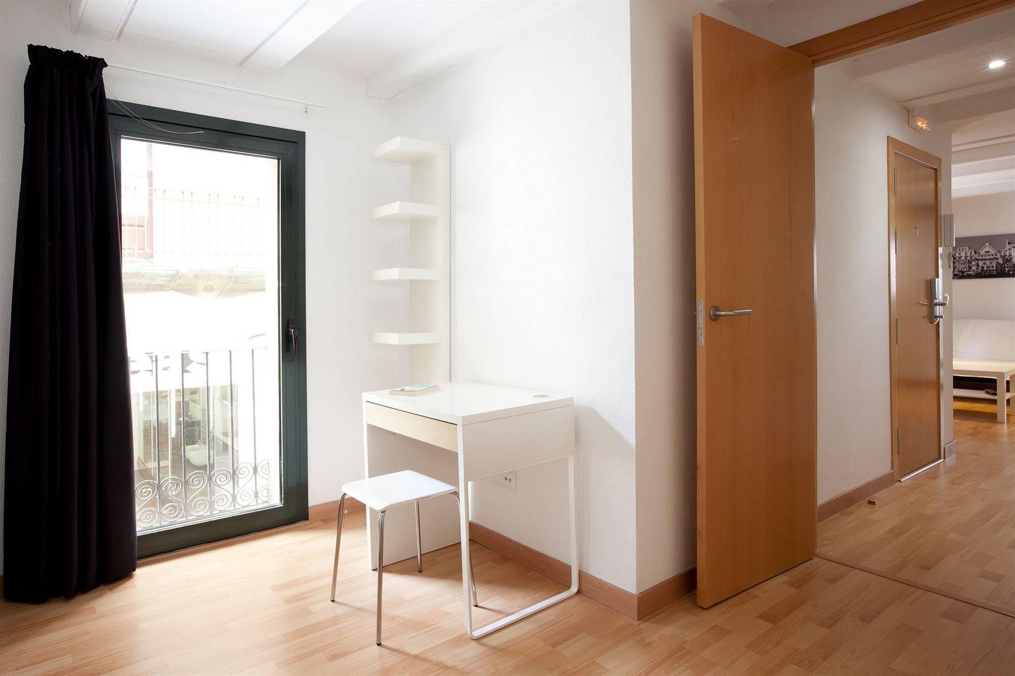 Castro Exclusive Residences Gracia Barcellona Esterno foto