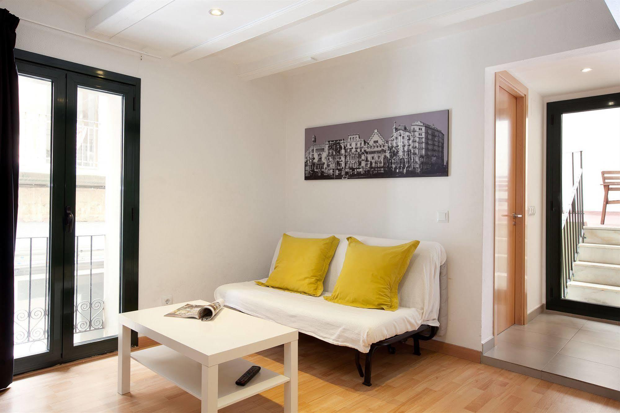 Castro Exclusive Residences Gracia Barcellona Esterno foto