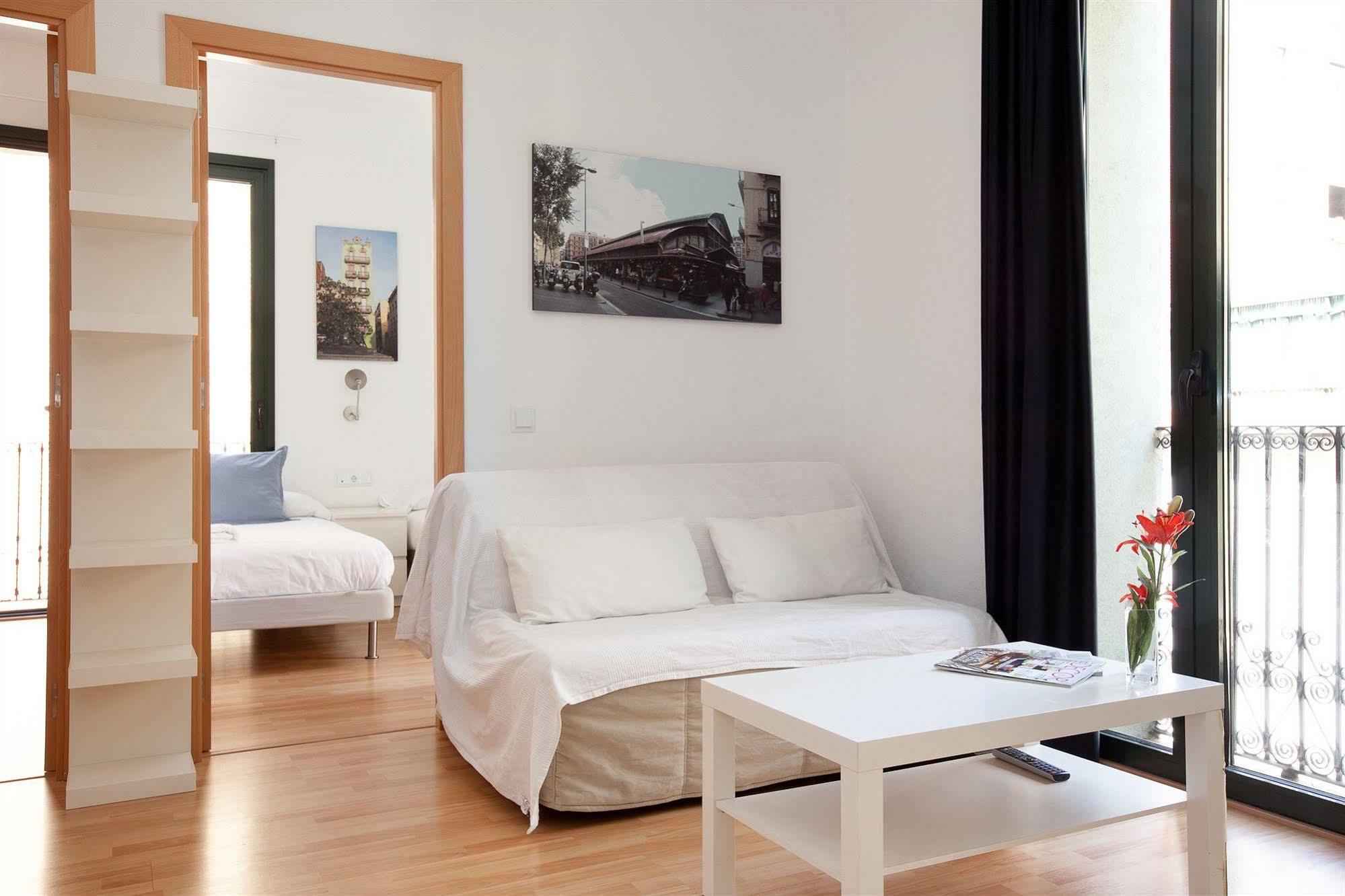 Castro Exclusive Residences Gracia Barcellona Esterno foto