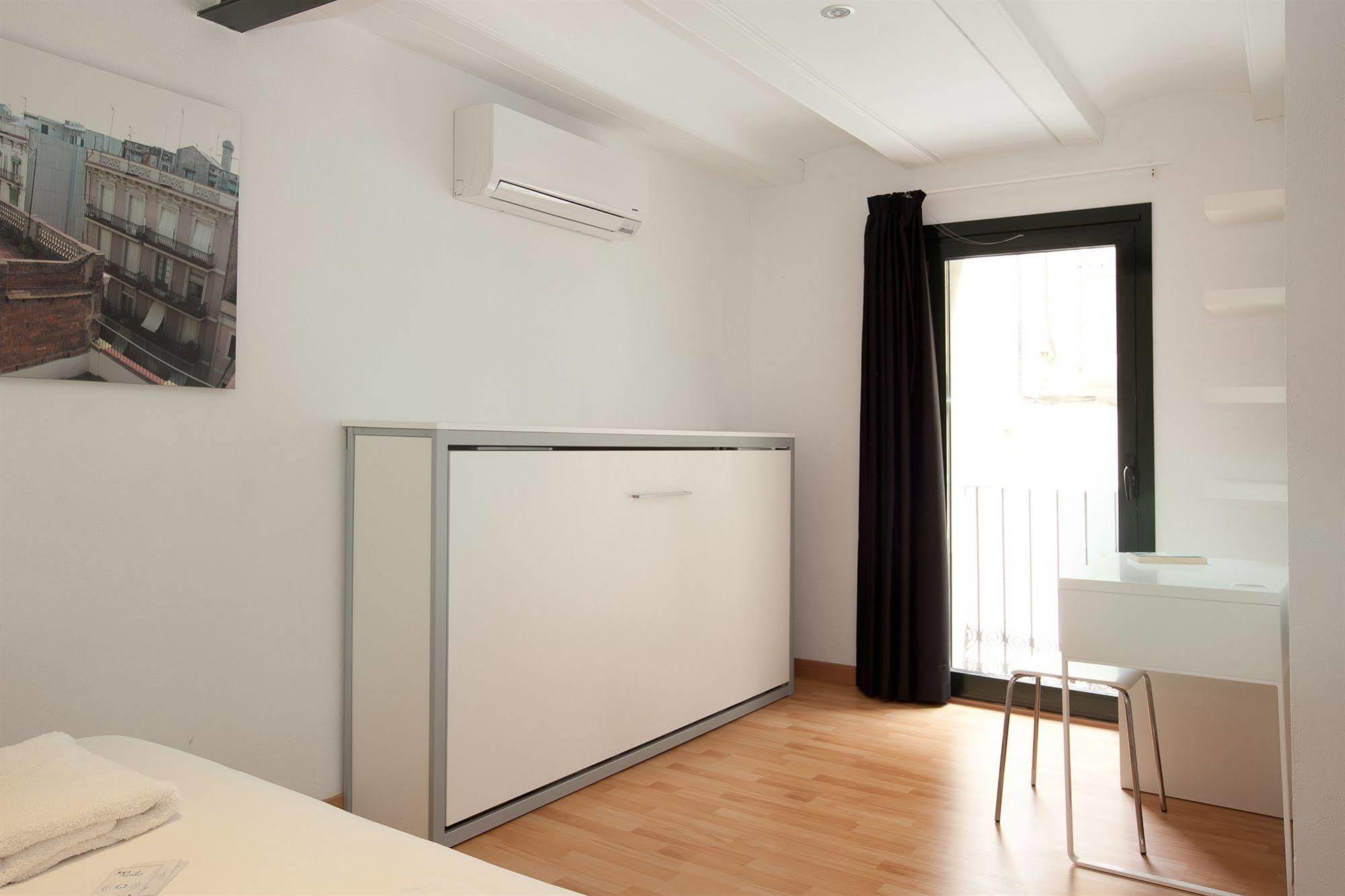 Castro Exclusive Residences Gracia Barcellona Esterno foto