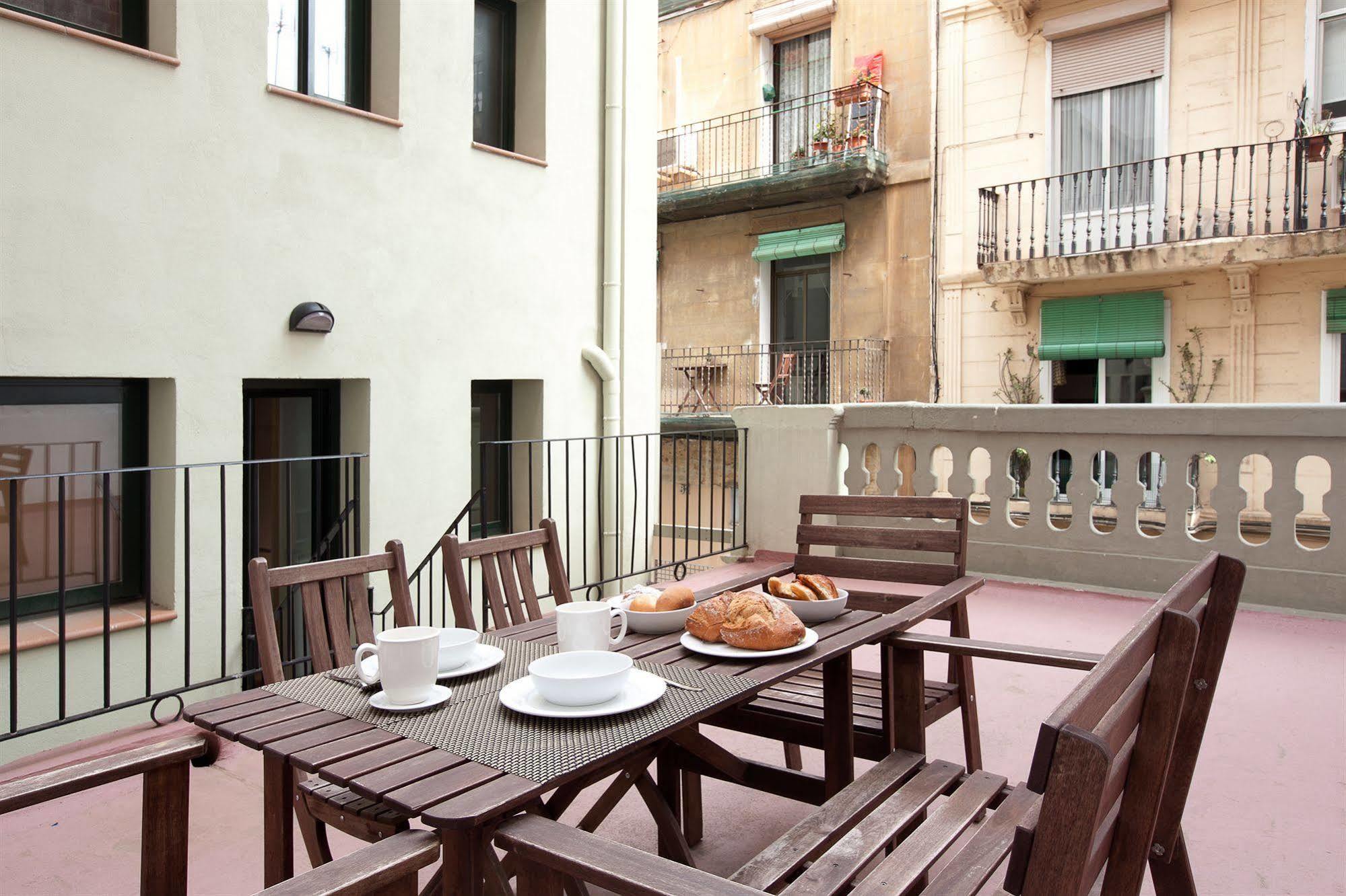 Castro Exclusive Residences Gracia Barcellona Esterno foto